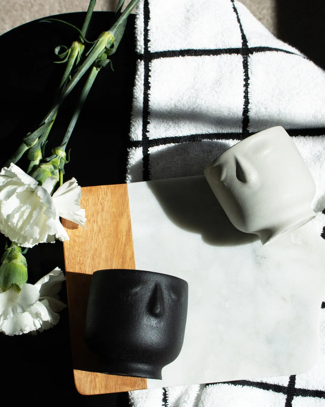 100% HomeBody Coconut Soy Candle -  Modern Face Vessel