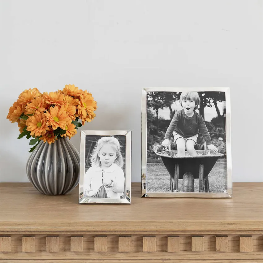 Addison Ross | Modern Wave Picture Frame