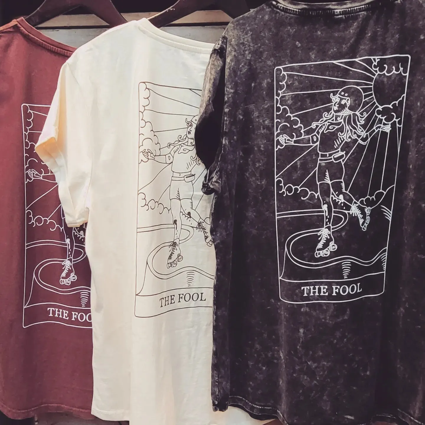 THE FOOL Rolled Sleeve T-Shirt